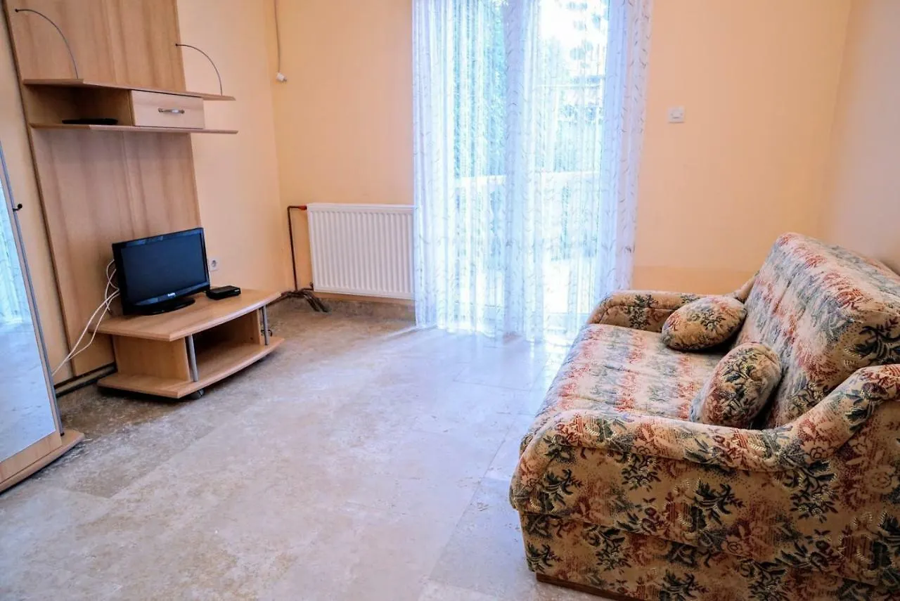 *** Pensión Apartments Branka Zambratija  Croacia